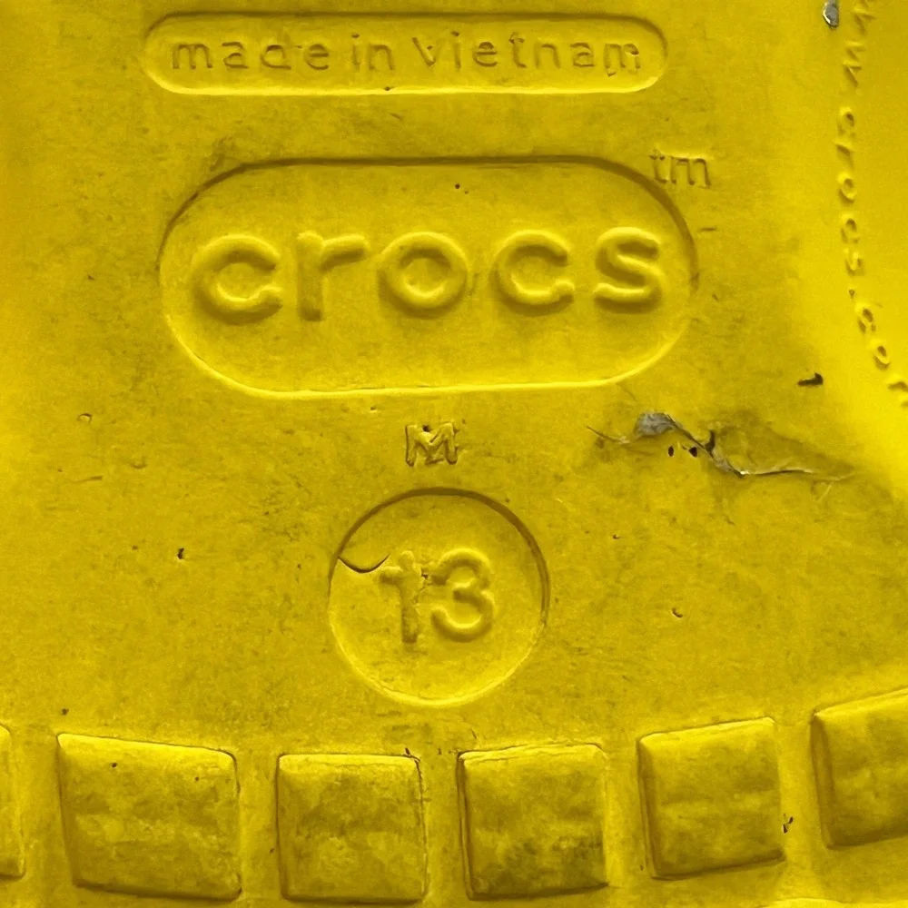 Crocs Classic Clog Yellow Animal Jibbitz Charms Mens 13